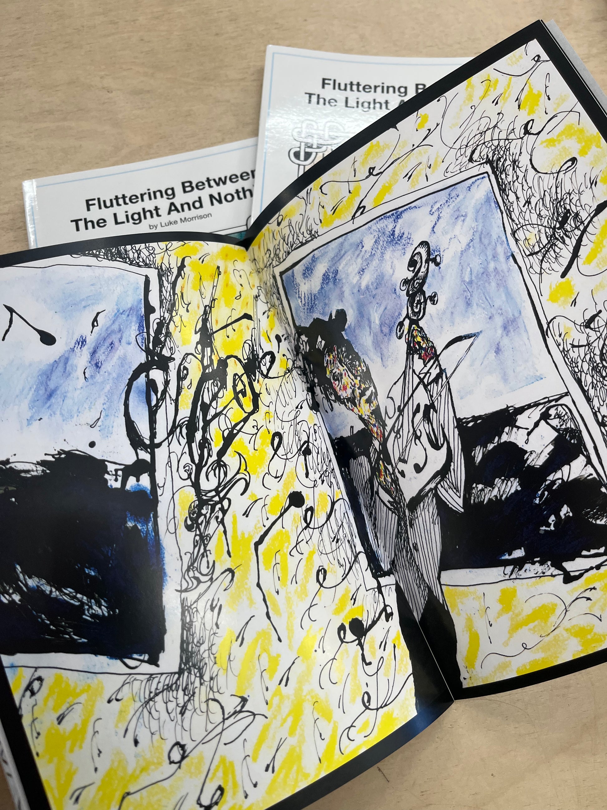 Fluttering Between The Light And Nothing, Issue #01 BK/Zine