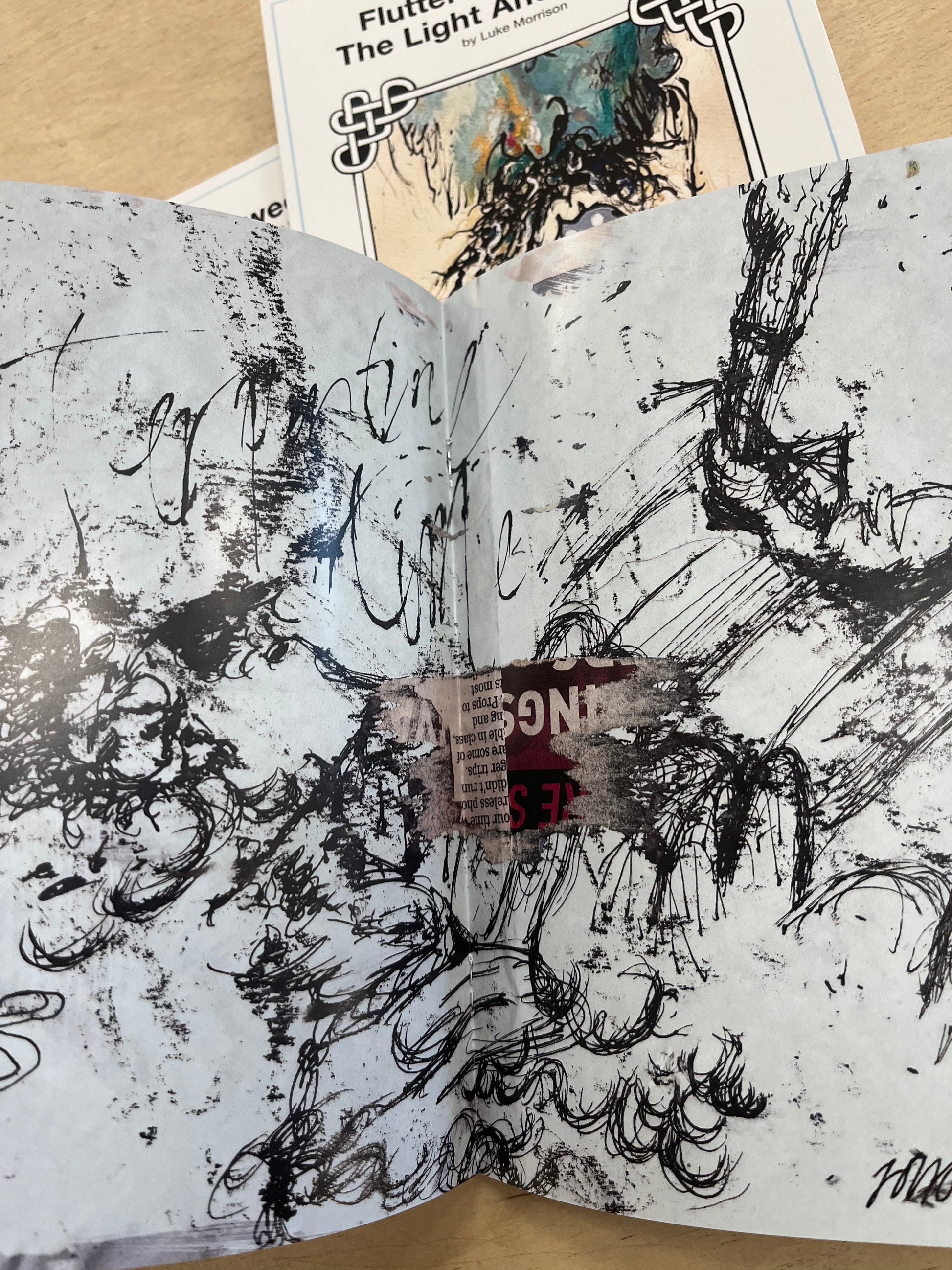 Fluttering Between The Light And Nothing, Issue #01 BK/Zine