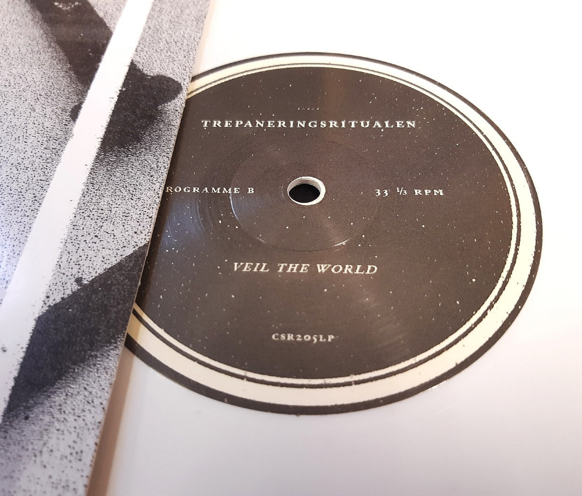 Trepaneringsritualen – Veil The World LP